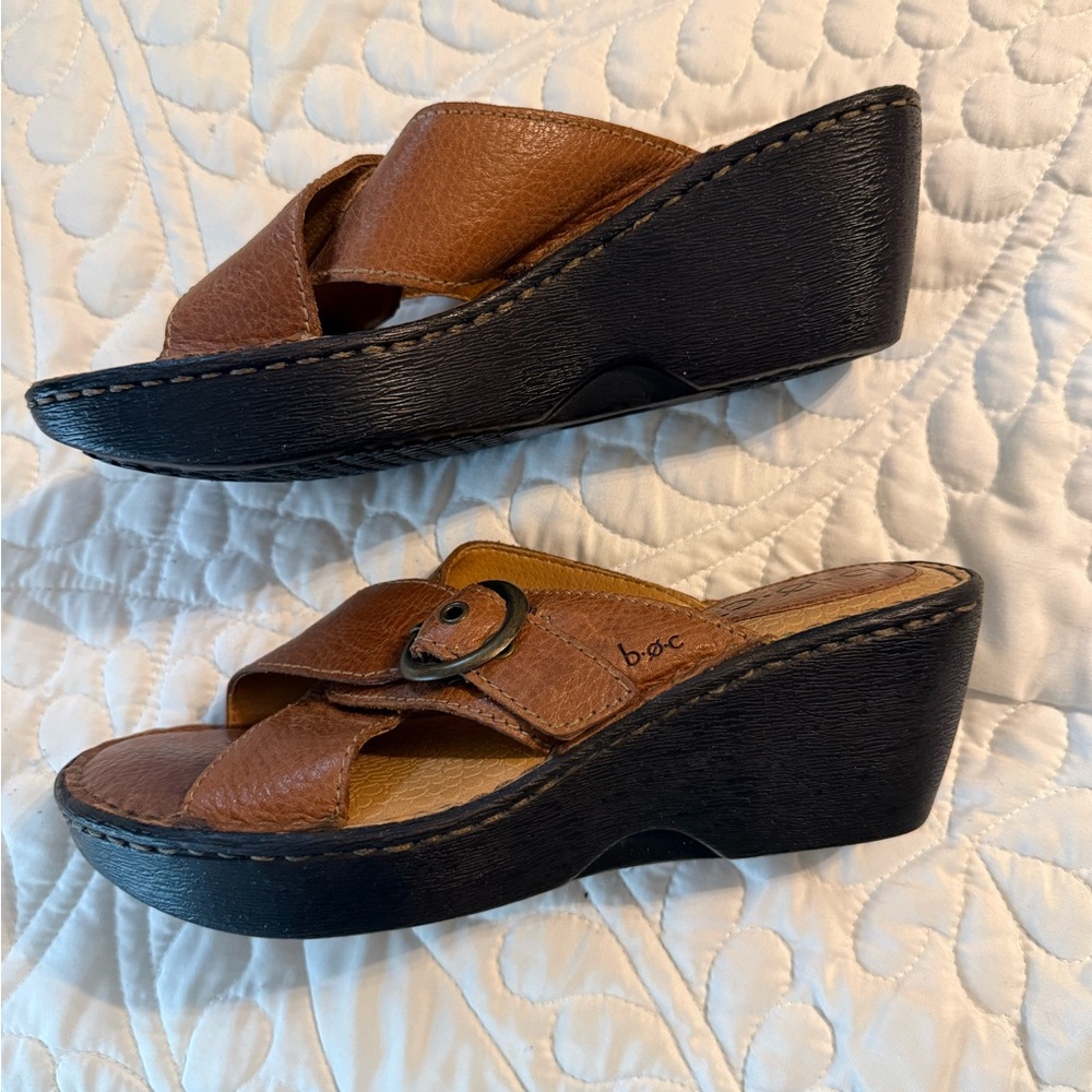 b.o.c. Tan Leather Cross-Strap Slide Sandals with Metal Buckles - Picture 2 of 5